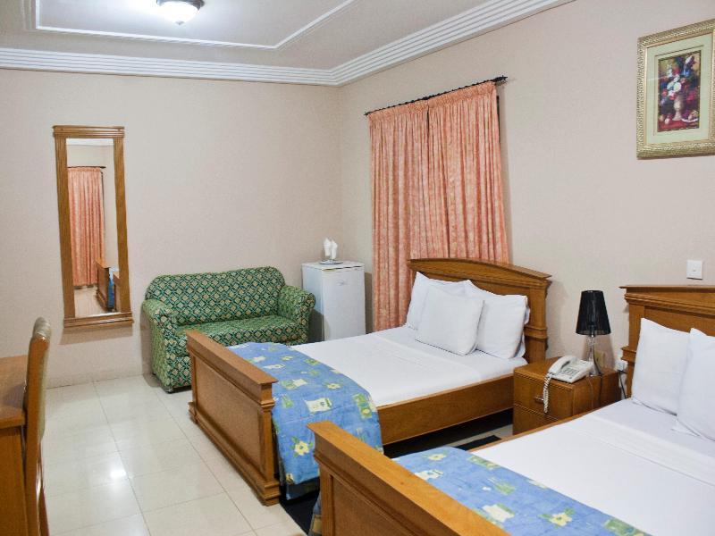 Eastgate Hotel Acra Exterior foto