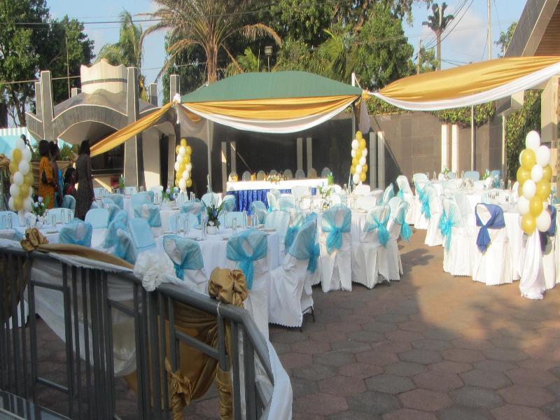 Eastgate Hotel Acra Exterior foto